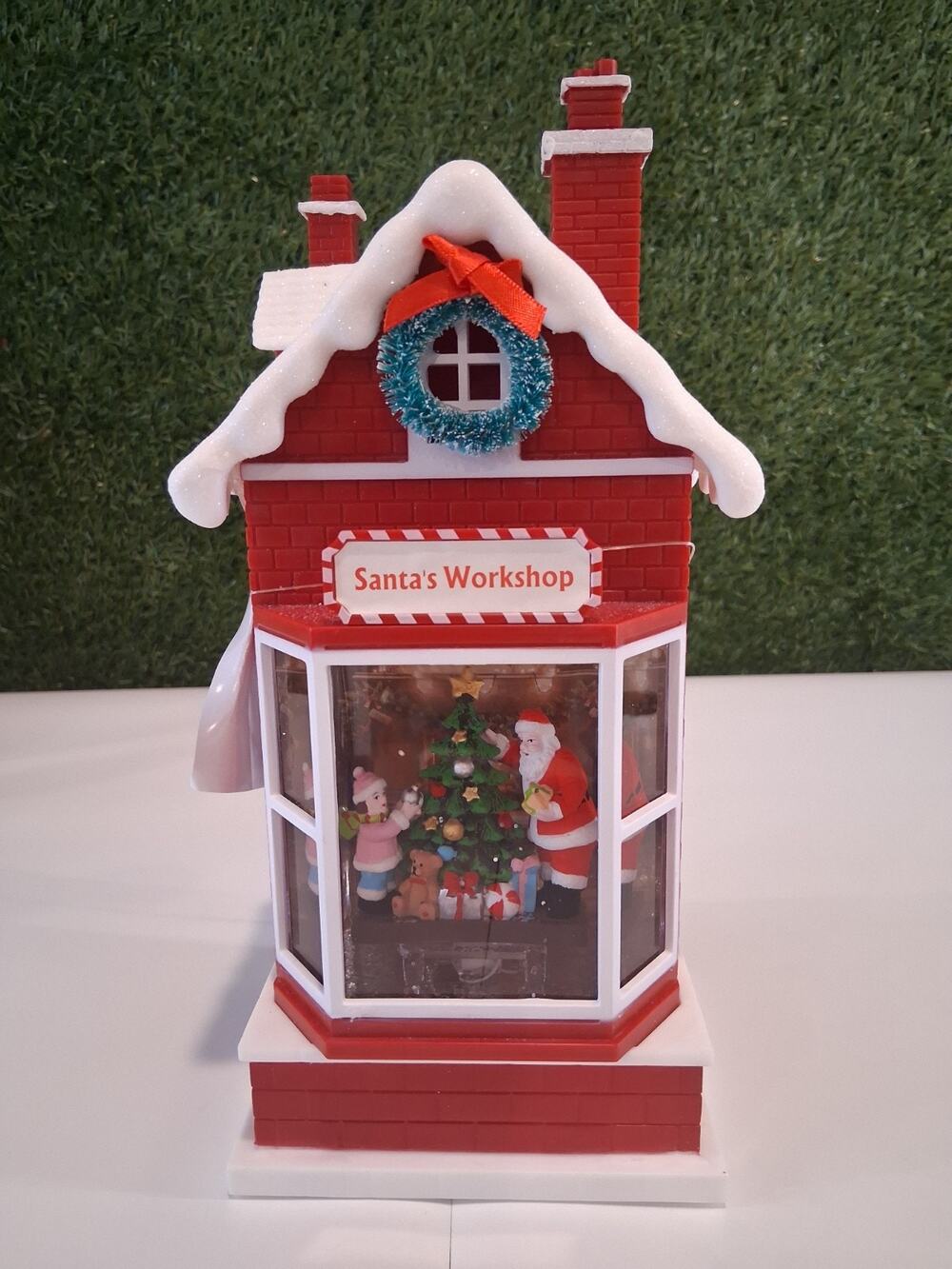 Festive Voice Santa's Workshop Musical Light Up Water Globe Christmas New NIB
